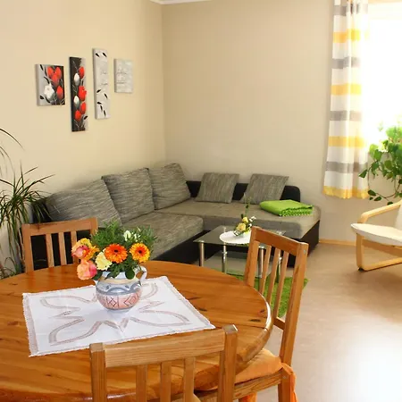 Modern In Weissig Saxony With Garden Apartment